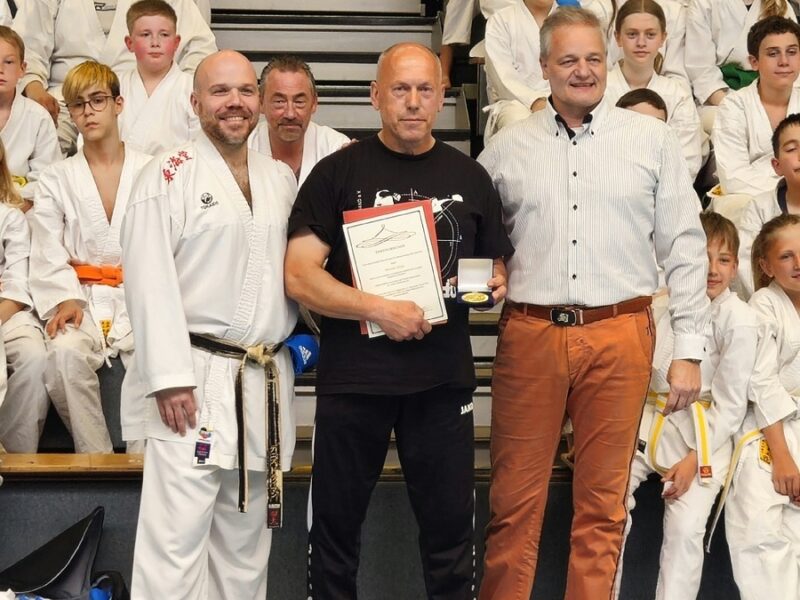 Ehrung des Deutschen Karate Verbandes e.V. für Frank Itzek